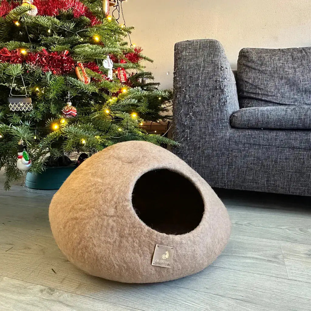 WoolNest Premium - handgemaakte wollen kattenmand