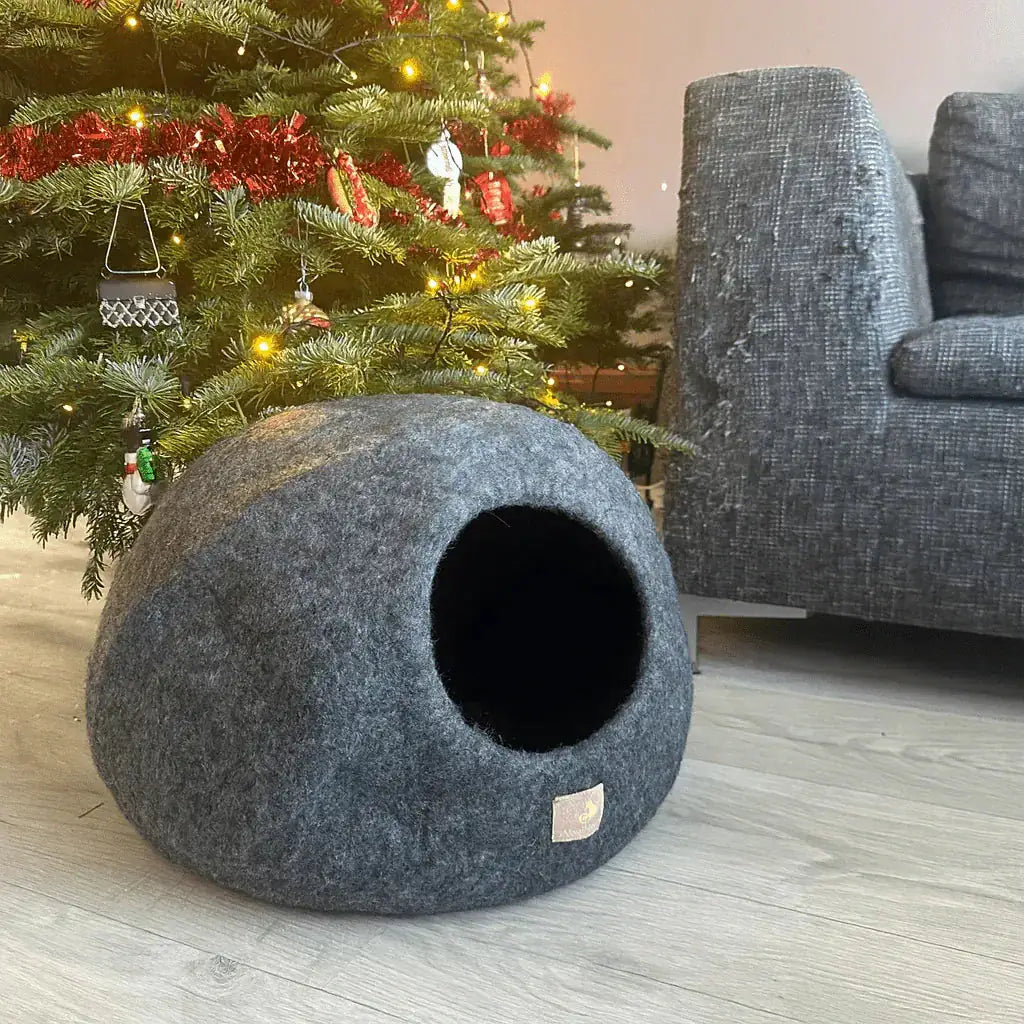 WoolNest Premium - handgemaakte wollen kattenmand